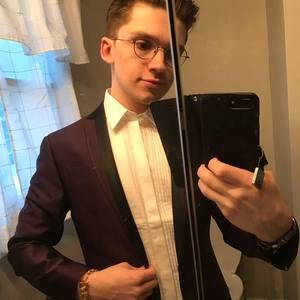 Meet your Posher, Wyatt